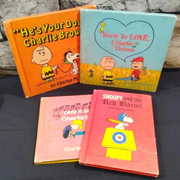 Vintage Peanuts Charlie Brown Schultz Snoopy Kids Childrens Books 4 Lot *Flaws* - Picture 1 of 16